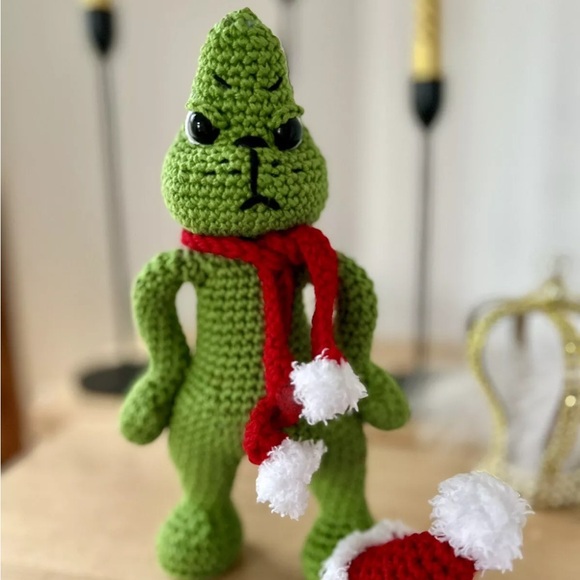 Crochet The Grinch Handmade Doll Plush Stuffed Animal Knitted Toy - Picture 2 of 2